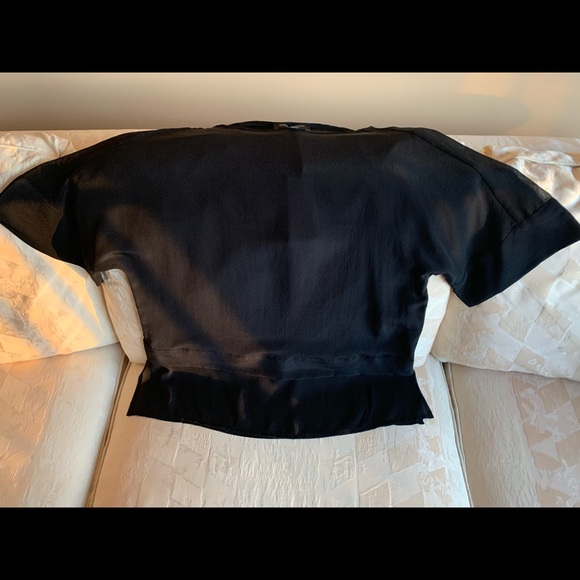 BANANA REPUBLIC PETITE BLACK SILK BLOUSE - Picture 5 of 8